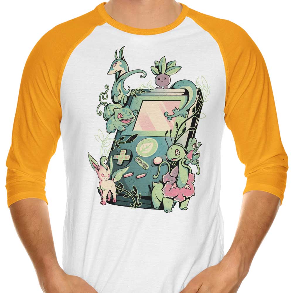 Arigatees Grass Game Three - Quarter Sleeve Raglan Style T - Shirt for Casual Wear
