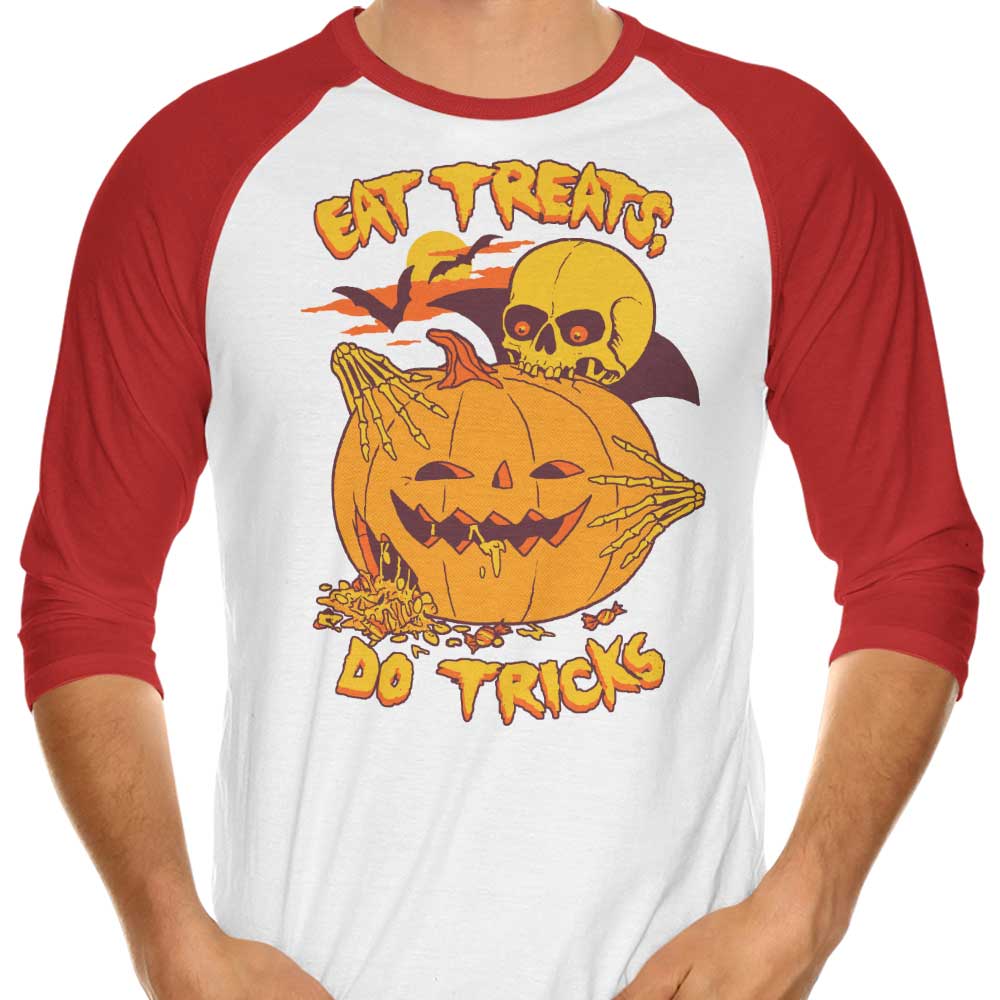 Stylish 3/4 Sleeve Raglan T-Shirt with 'Eat Tricks, Do Treats' Design