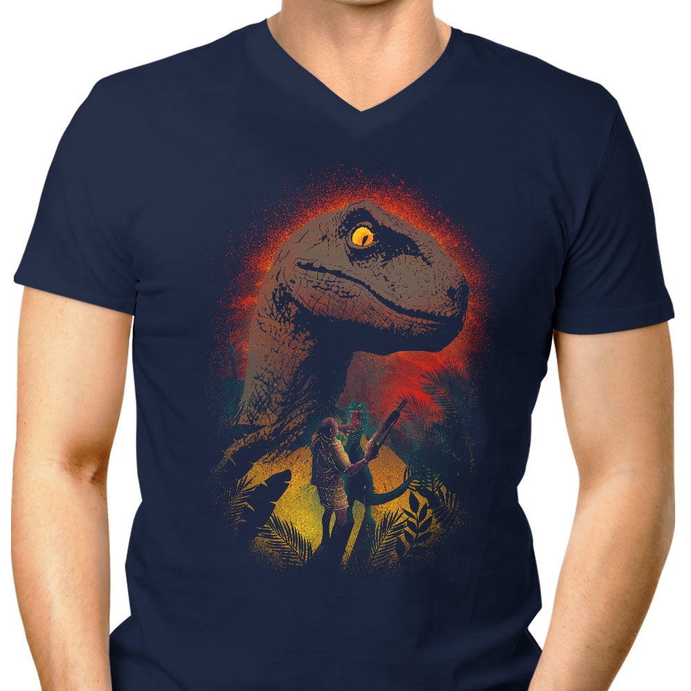 Smart Men's V-Neck T-Shirt with Clever Silhouette
