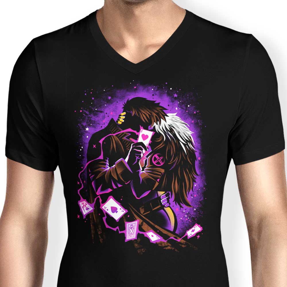Alemaglia Men's Fashionable V-Neck Kinetic Kiss T-Shirt