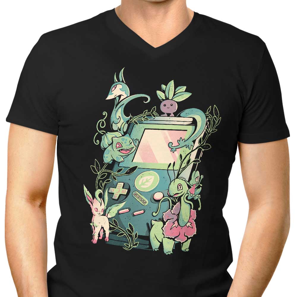 Men's V-Neck Grass-themed Game T-shirt