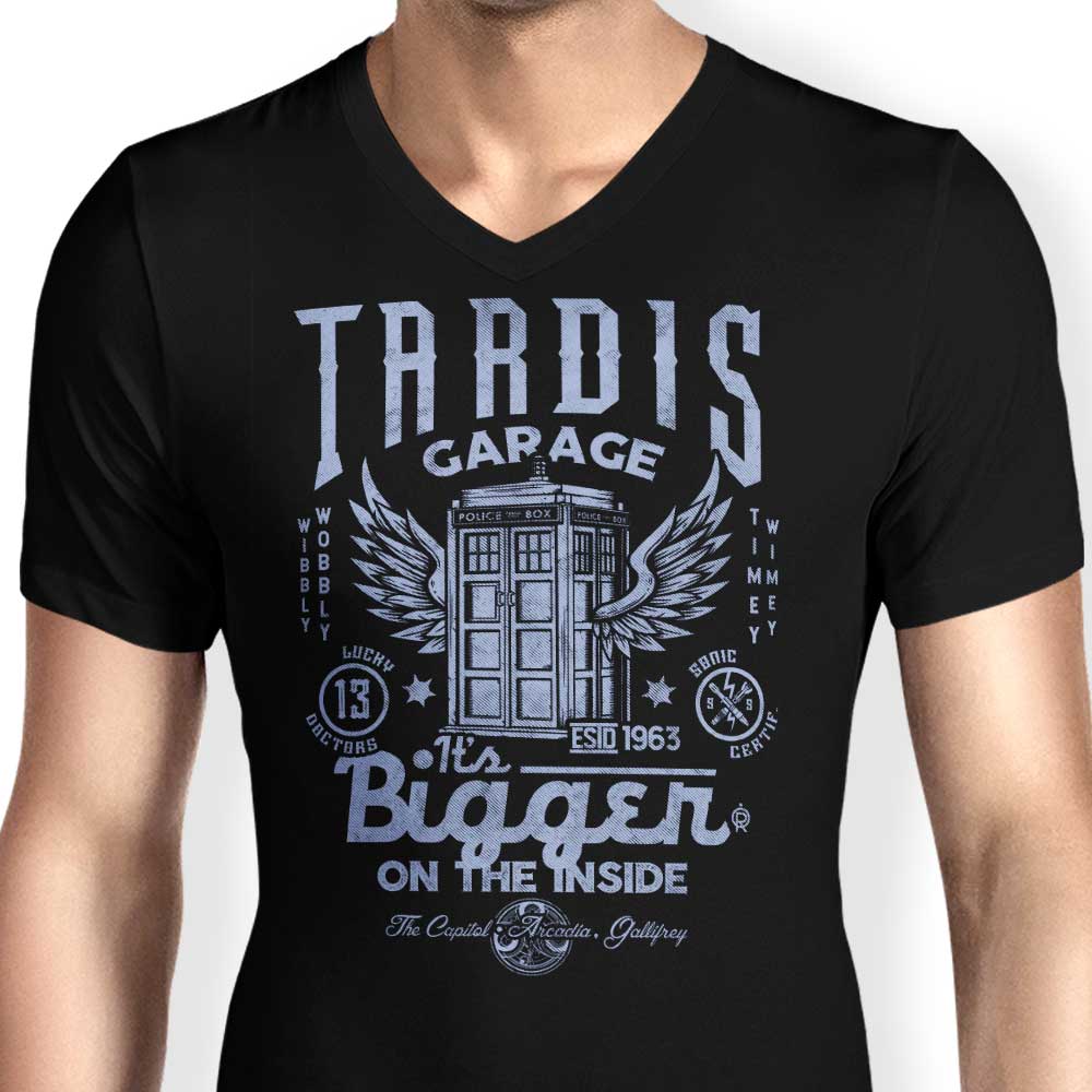 Men's Stylish V-Neck T-Shirt from Tardis Garage