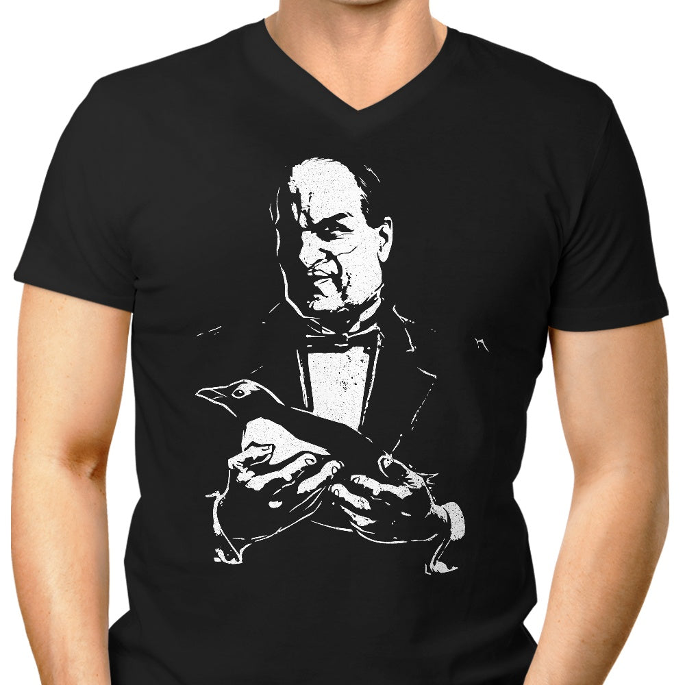 Fitas Artwork's Stylish Men's V-Neck Penguinfather Shirt