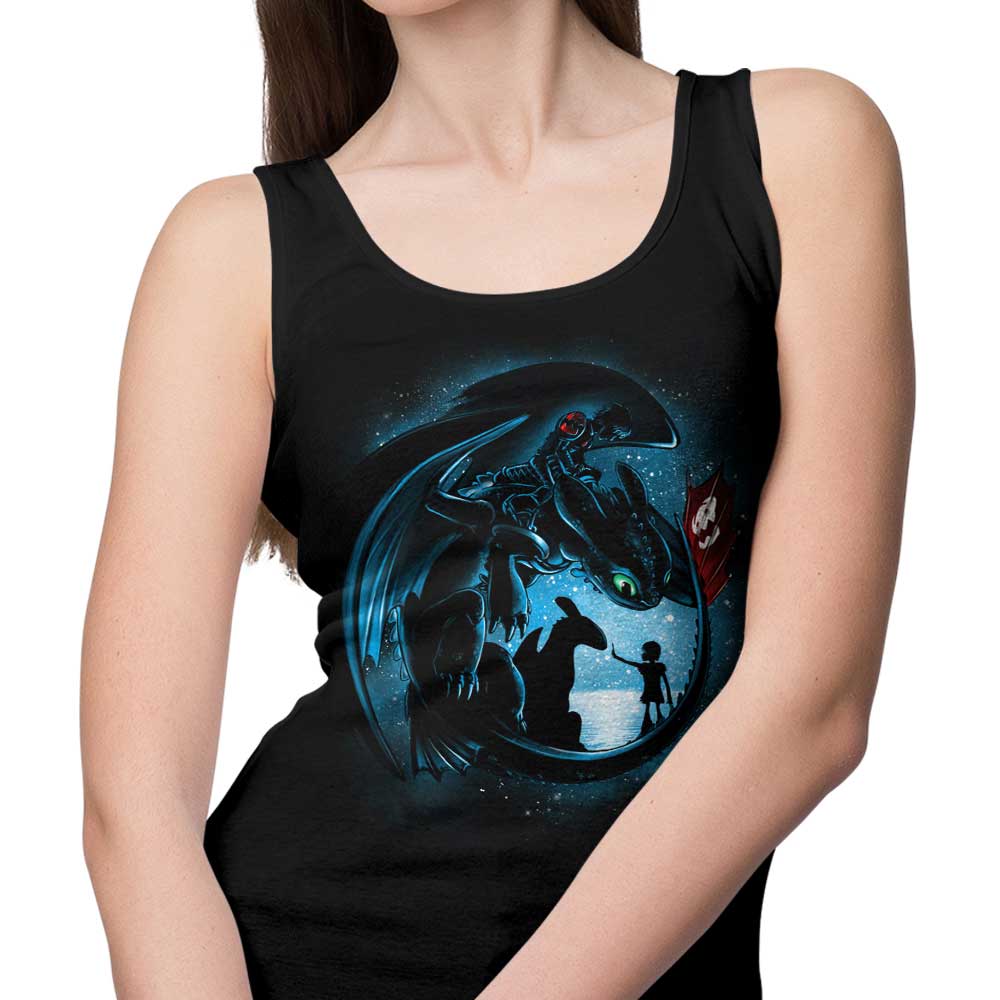 Alemaglia's Stylish 'Yesterday and Tomorrow' Tank Top