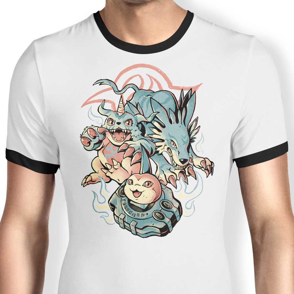 Digital Wolf Evolution - Stylish Ringer T-Shirt for Trendy Wear