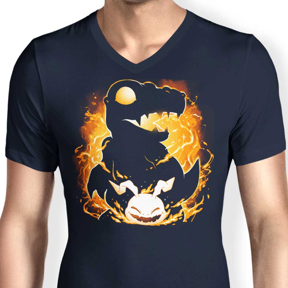 DigiCourage Men's Fashionable V-Neck Top